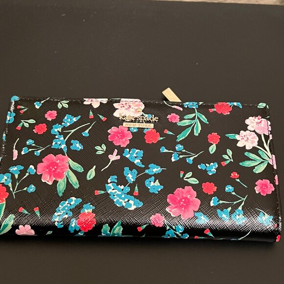 KATE SPADE Cameron Street Bifold Black Floral Wallet - Picture 1 of 4